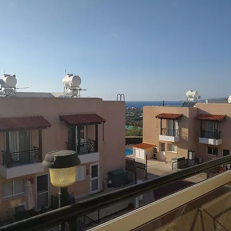 Tourist شقة بافوس